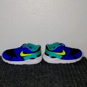 Size 8c toddler boy shoes